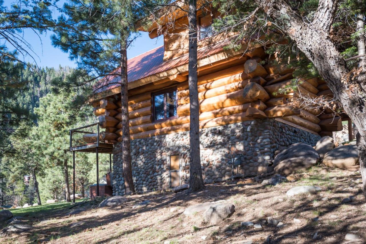 Bear Foot Lodge, 2 Bedrooms, Sleeps 6, Gas Grill, Walk To River, Hot Tub Ruidoso Luaran gambar